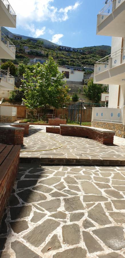 Redsun Apartment Vlorë Exterior foto